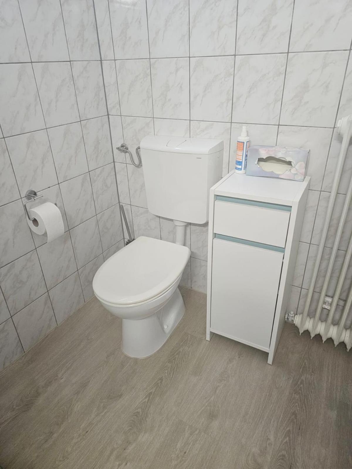 Ferienwohnung Talblick Ahnatal Ngoại thất bức ảnh